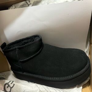 UGG KIDS CLASSIC ULTRA MINI PLATFORM